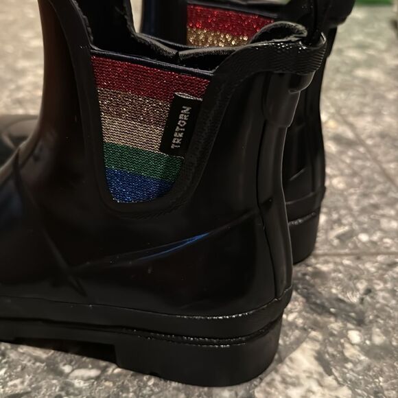 Tretorn Lina 2 black patent waterproof sparkle rainbow rain boots NWOT. Size 7 - Picture 5 of 6